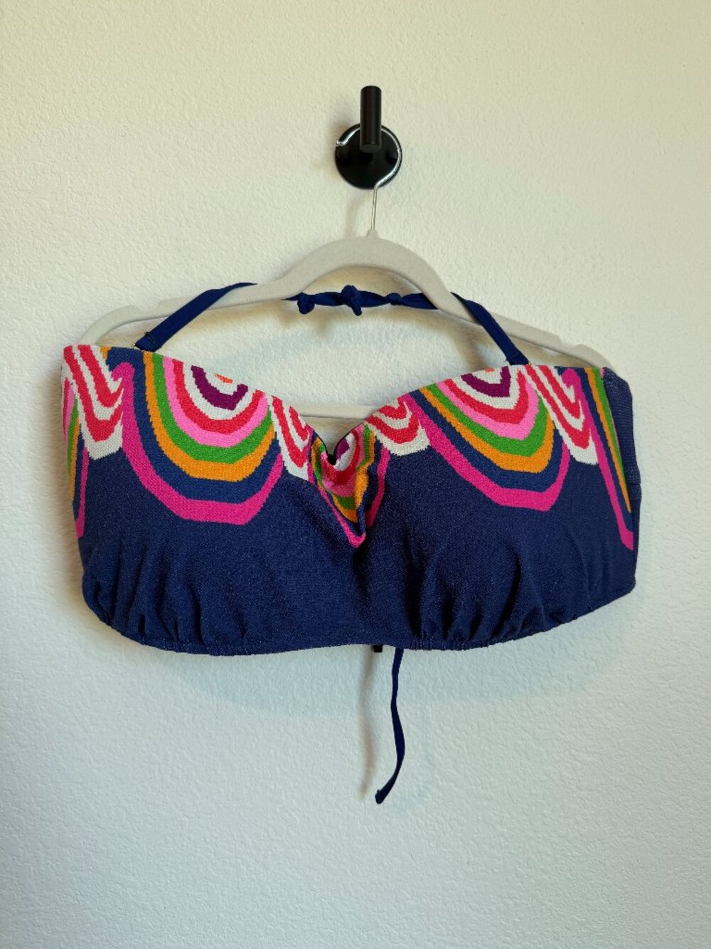 Trina Turk Rainbow Swirl Textured Bandeau Bikini Top 22W Plus Removable Strap - Picture 2 of 8